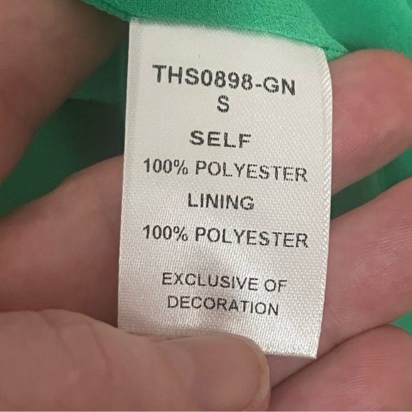 THML Halter Pleated Top Green NWT Size Small - Picture 8 of 10